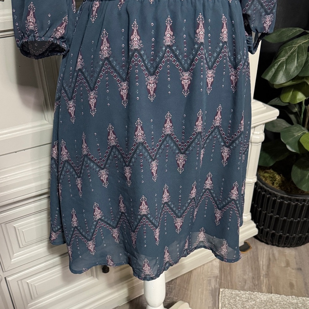 Maurices Teal and Pink/Purple Patterned Dress Size XS - Picture 4 of 11